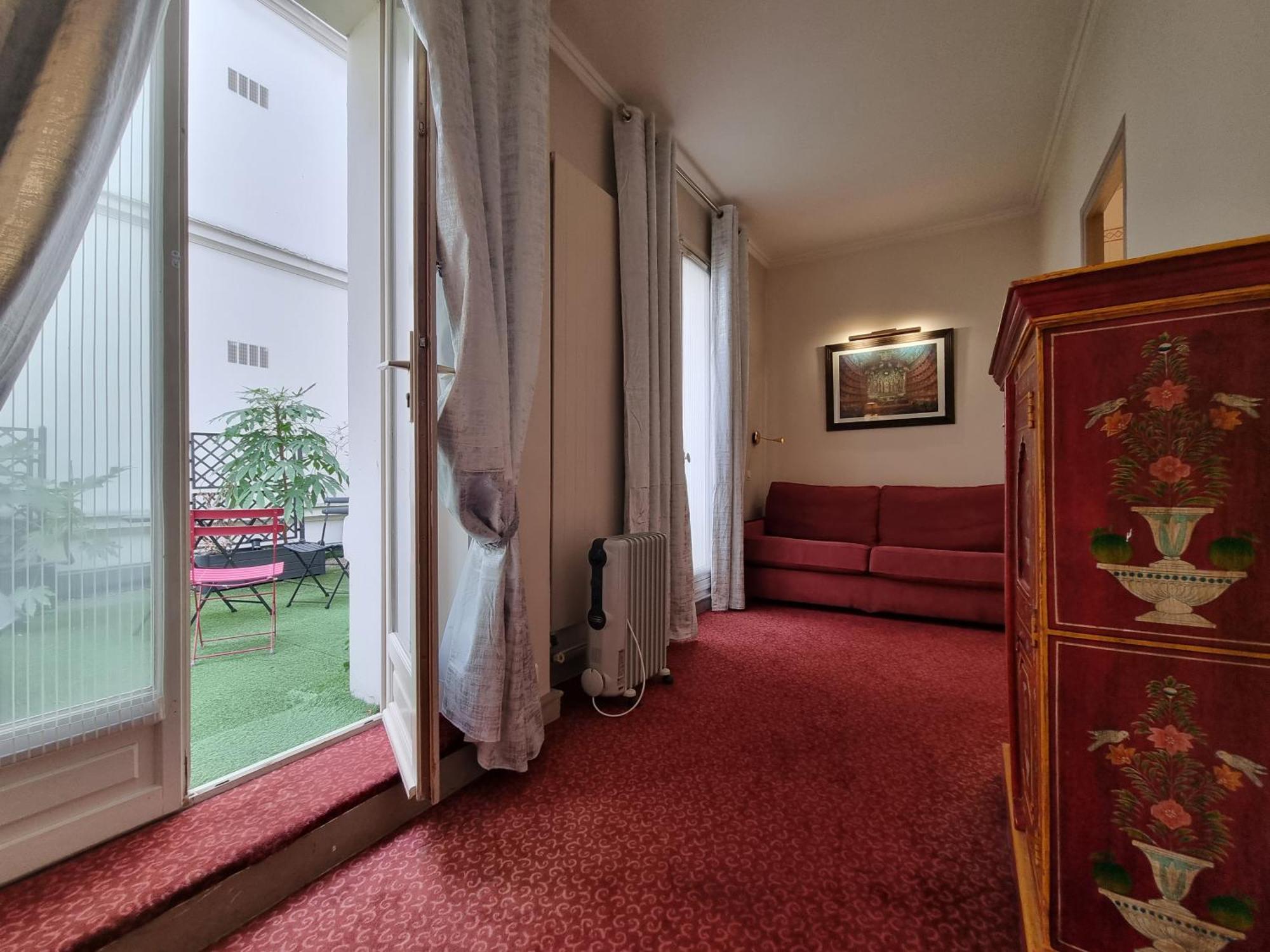 France Eiffel Hotel 3*