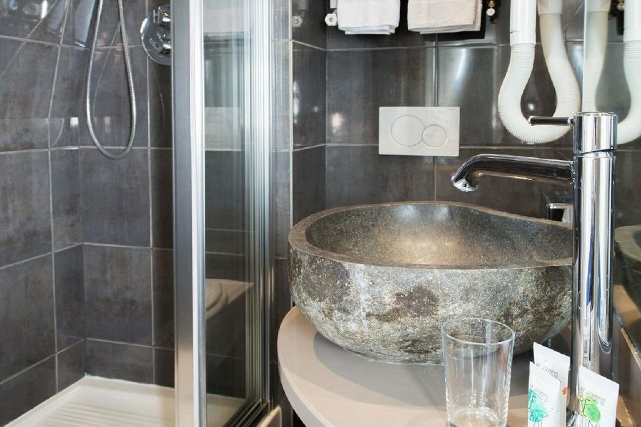 Hotel France Eiffel Parigi